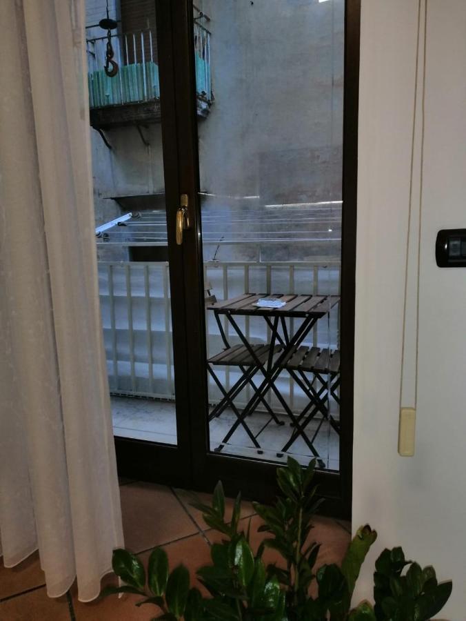 דירות La Casa Di Tania A Napoli מראה חיצוני תמונה