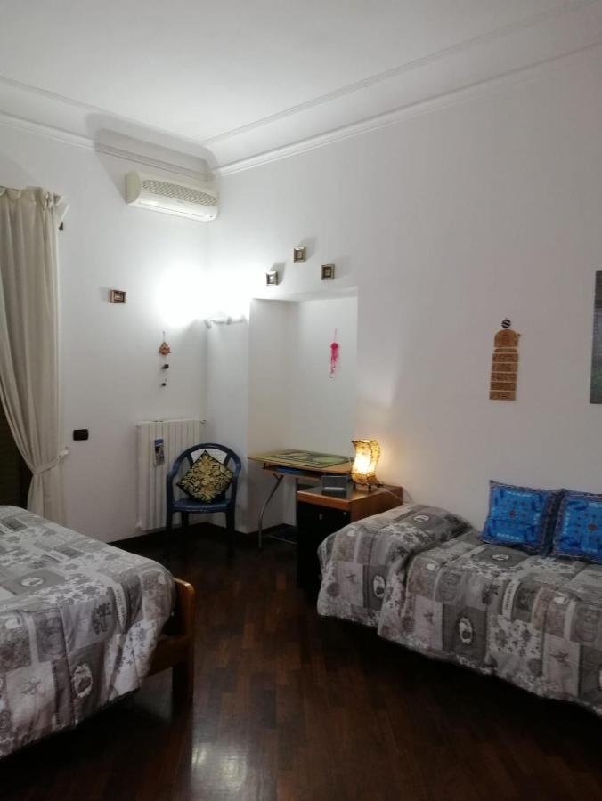 דירות La Casa Di Tania A Napoli מראה חיצוני תמונה