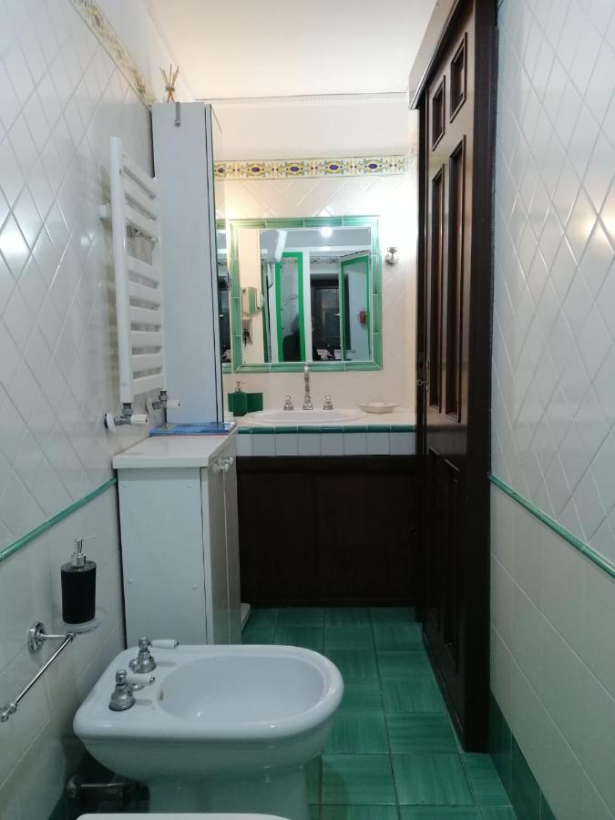 דירות La Casa Di Tania A Napoli מראה חיצוני תמונה